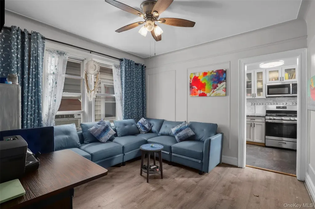 3215 Randall Avenue Bronx NY 10465
