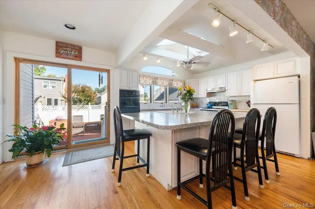 23 Arthur Avenue Bethpage NY 11714