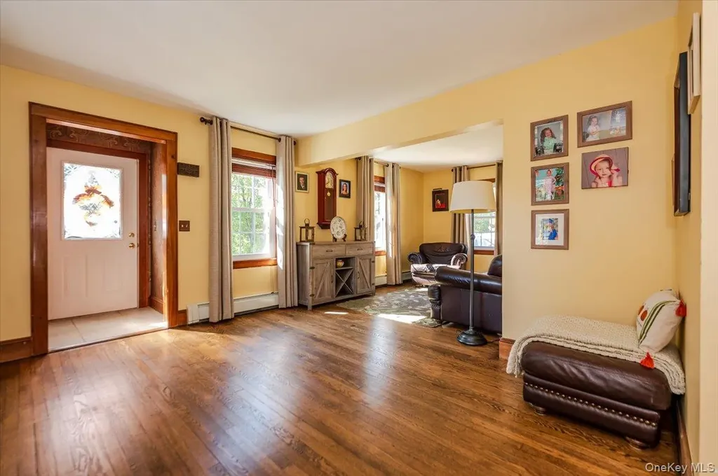 23 Arthur Avenue Bethpage NY 11714