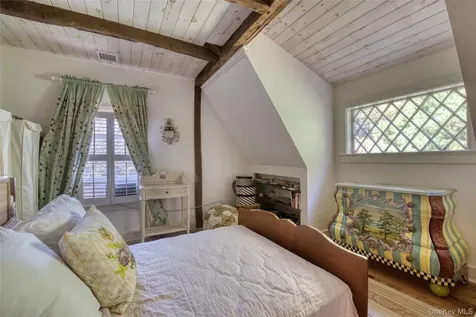 240 August Lane Greenport NY 11944