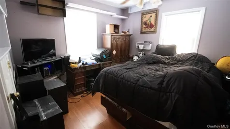 2810 1st Place Baldwin NY 11510