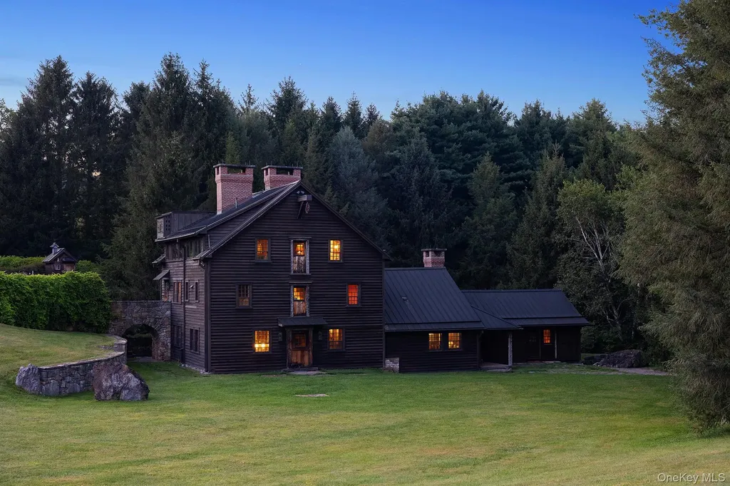 281 County Route 3 Ancramdale NY 12503