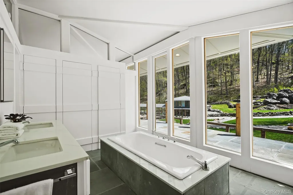 496 Haines Road Bedford Corners NY 10549