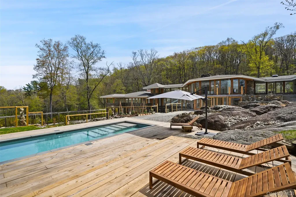 496 Haines Road Bedford Corners NY 10549