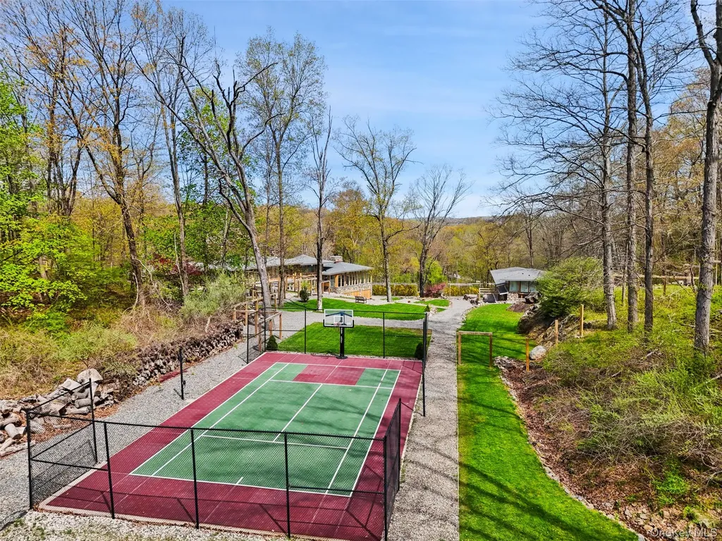 496 Haines Road Bedford Corners NY 10549