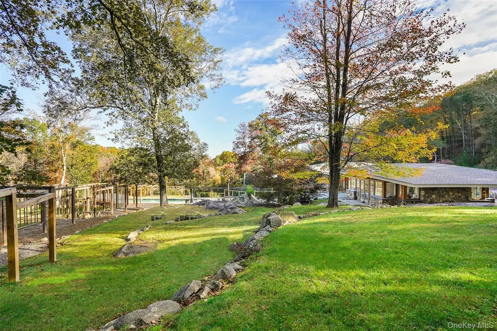 496 Haines Road Bedford Corners NY 10549
