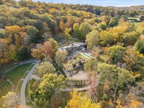 496 Haines Road Bedford Corners NY 10549