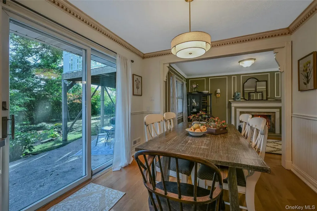 14 Genesee Drive Commack NY 11725