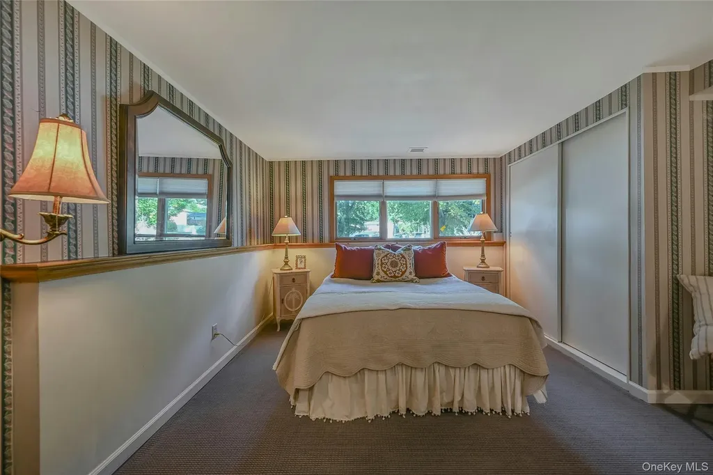 14 Genesee Drive Commack NY 11725