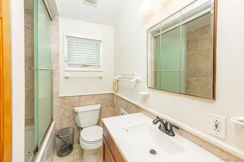 97 Ocean Avenue Bay Shore NY 11706