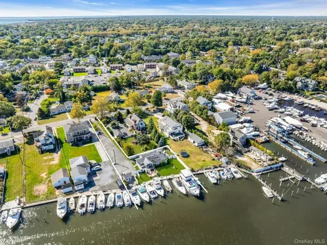 97 Ocean Avenue Bay Shore NY 11706