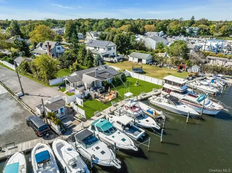 97 Ocean Avenue Bay Shore NY 11706