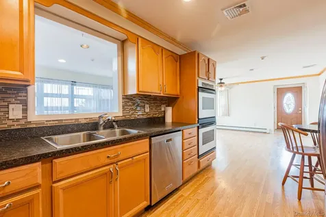 97 Ocean Avenue Bay Shore NY 11706