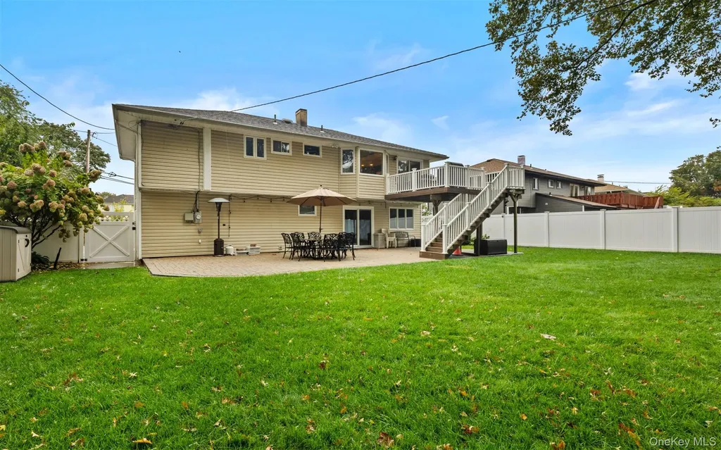 3 Farmstead Road Commack NY 11725