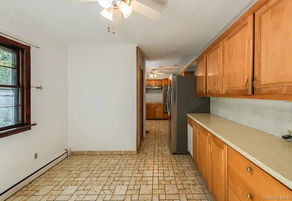 19 Ridgeview Road Poughkeepsie NY 12603