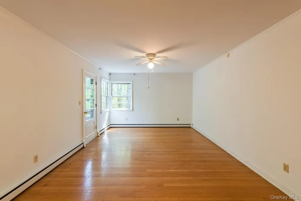19 Ridgeview Road Poughkeepsie NY 12603