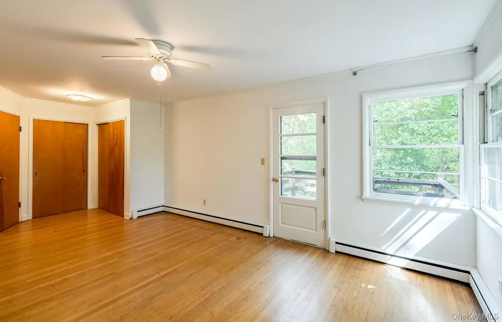 19 Ridgeview Road Poughkeepsie NY 12603
