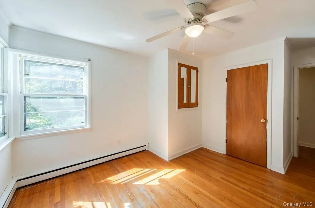 19 Ridgeview Road Poughkeepsie NY 12603