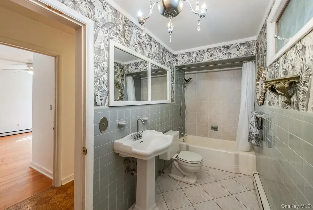 19 Ridgeview Road Poughkeepsie NY 12603