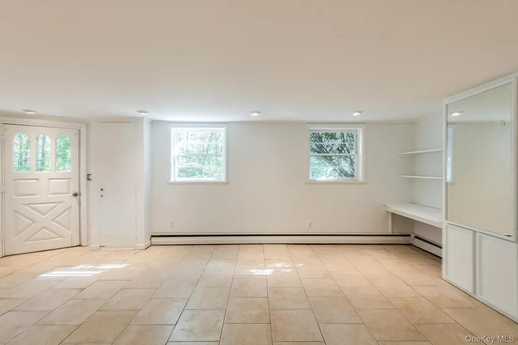 19 Ridgeview Road Poughkeepsie NY 12603