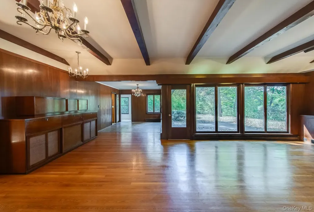 19 Ridgeview Road Poughkeepsie NY 12603