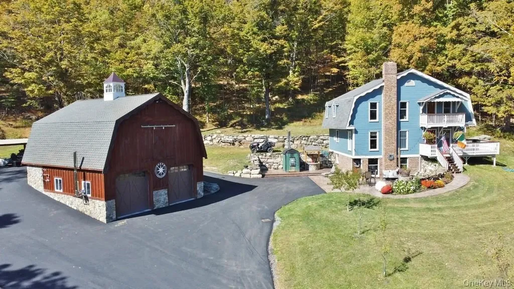 575 Roosa Gap Road Bloomingburg NY 12721