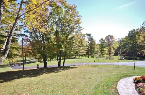 575 Roosa Gap Road Bloomingburg NY 12721
