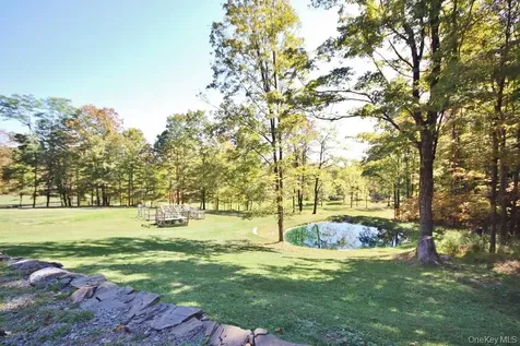 575 Roosa Gap Road Bloomingburg NY 12721