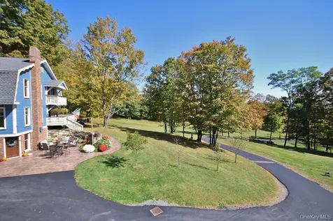 575 Roosa Gap Road Bloomingburg NY 12721