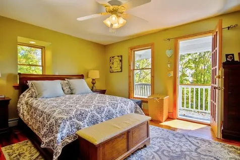 575 Roosa Gap Road Bloomingburg NY 12721