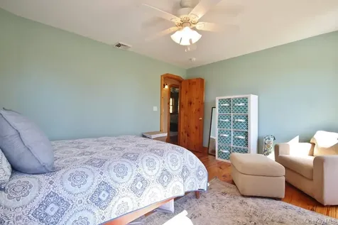 575 Roosa Gap Road Bloomingburg NY 12721