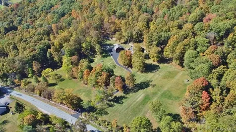 575 Roosa Gap Road Bloomingburg NY 12721