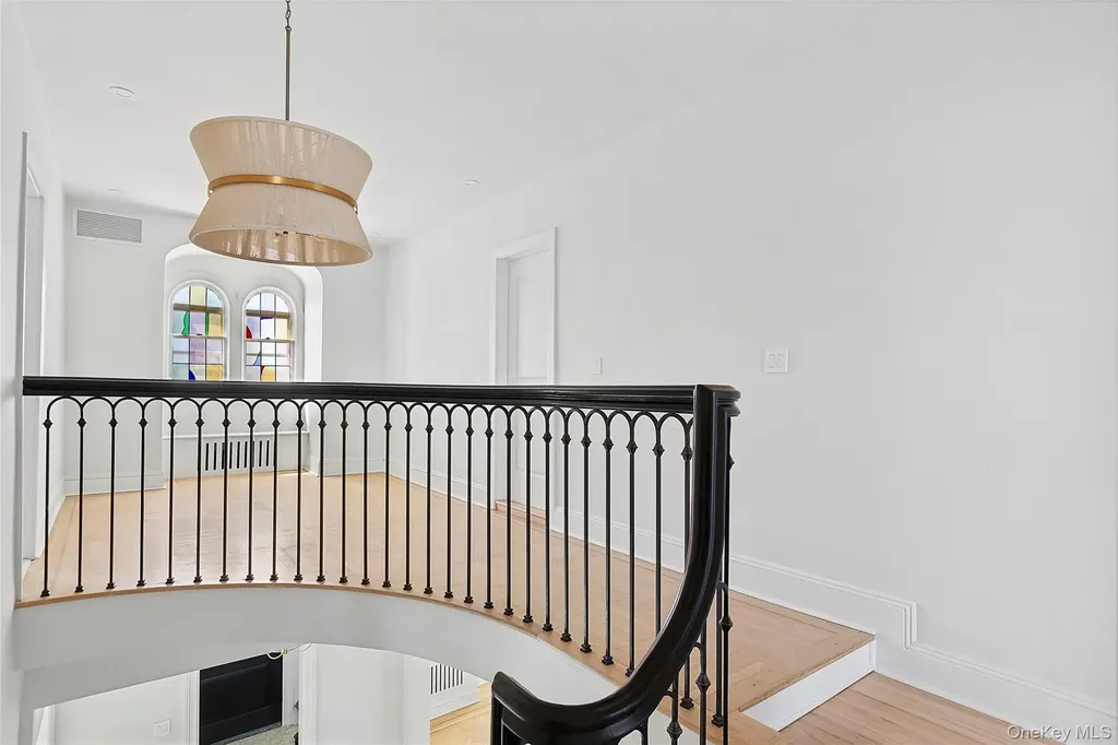 65 W Beech Street Long Beach NY 11561