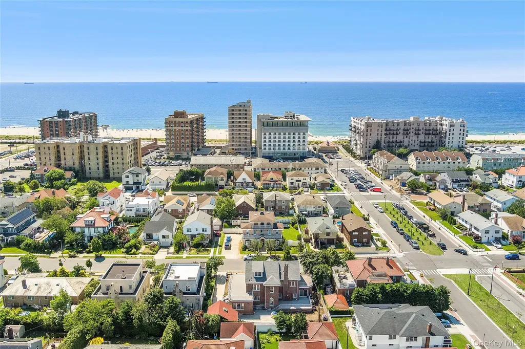 65 W Beech Street Long Beach NY 11561