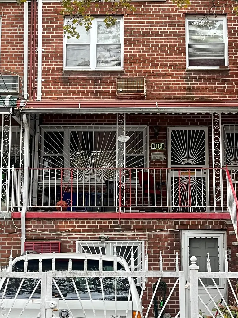 1118 E 101st Street Brooklyn NY 11236