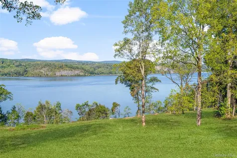 Wheeler Hill Road Hughsonville NY 12590