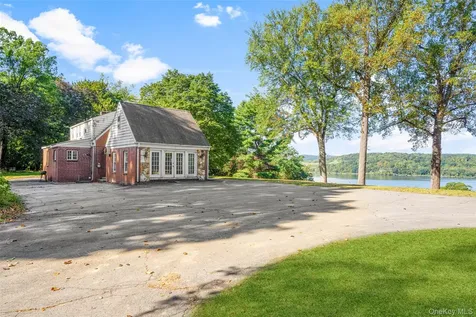 Wheeler Hill Road Hughsonville NY 12590