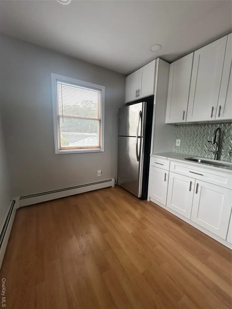 30 Dean Street North Babylon NY 11703