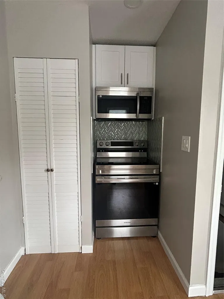 30 Dean Street North Babylon NY 11703