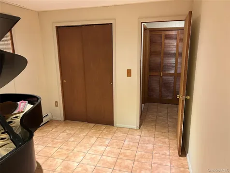 45 Matuk Drive Hyde Park NY 12538