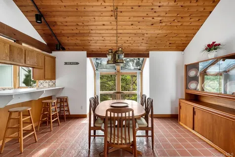 278 Cranberry Hole Road Amagansett NY 11930