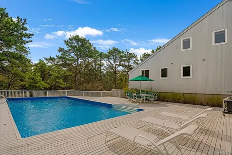 278 Cranberry Hole Road Amagansett NY 11930