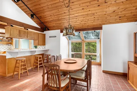 278 Cranberry Hole Road Amagansett NY 11930