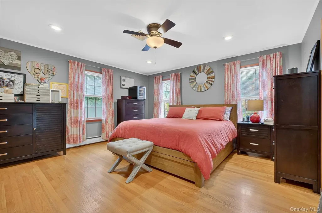 18 Birch Hill Drive Poughkeepsie NY 12603