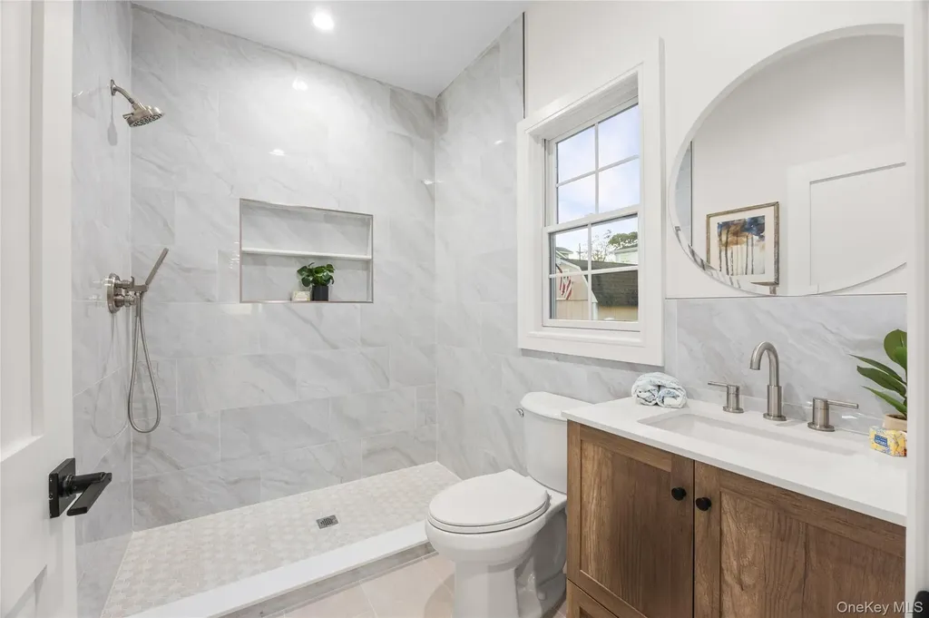 3637 John Street Wantagh NY 11793