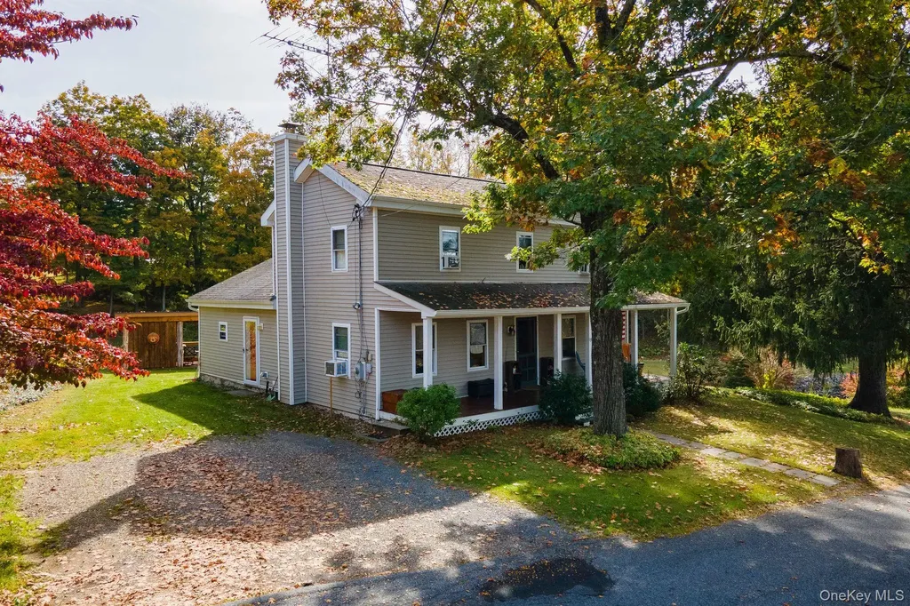 191 White Schoolhouse Road Rhinebeck NY 12572