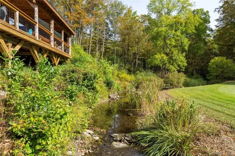 191 White Schoolhouse Road Rhinebeck NY 12572