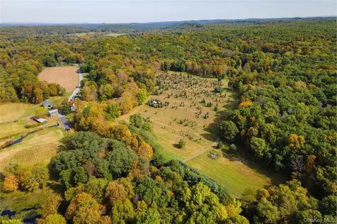 191 White Schoolhouse Road Rhinebeck NY 12572