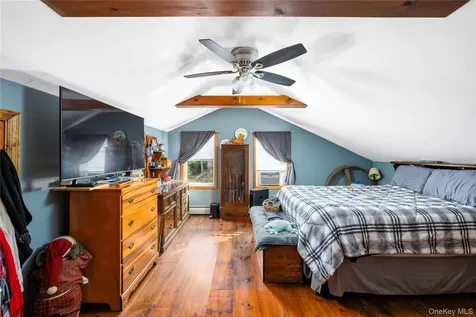 191 White Schoolhouse Road Rhinebeck NY 12572
