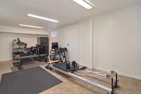 50 Aka 44 Wiltshire Street Bronxville NY 10708